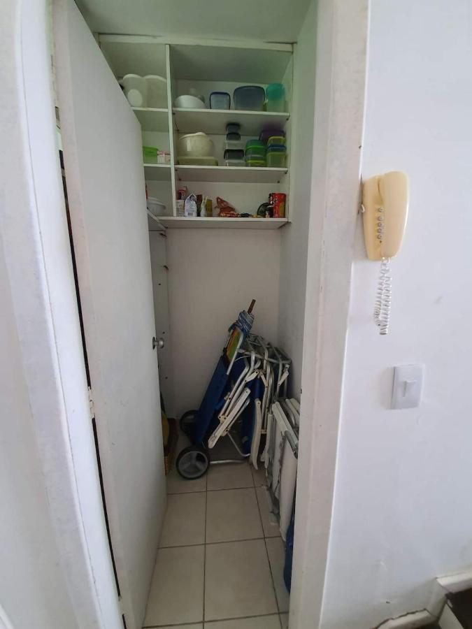 Praia De Caioba De Frente Para O Mar Matinhos Pr Appartement Buitenkant foto