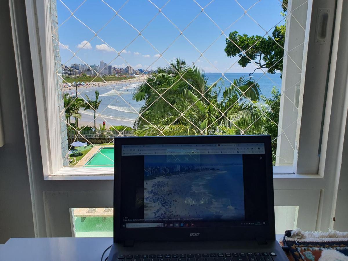 Praia De Caioba De Frente Para O Mar Matinhos Pr Appartement Buitenkant foto